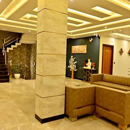 Hotel Elite Amritsar Buitenkant foto