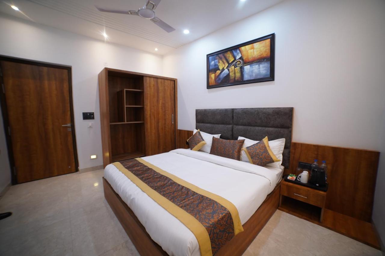 Hotel Elite Amritsar Buitenkant foto