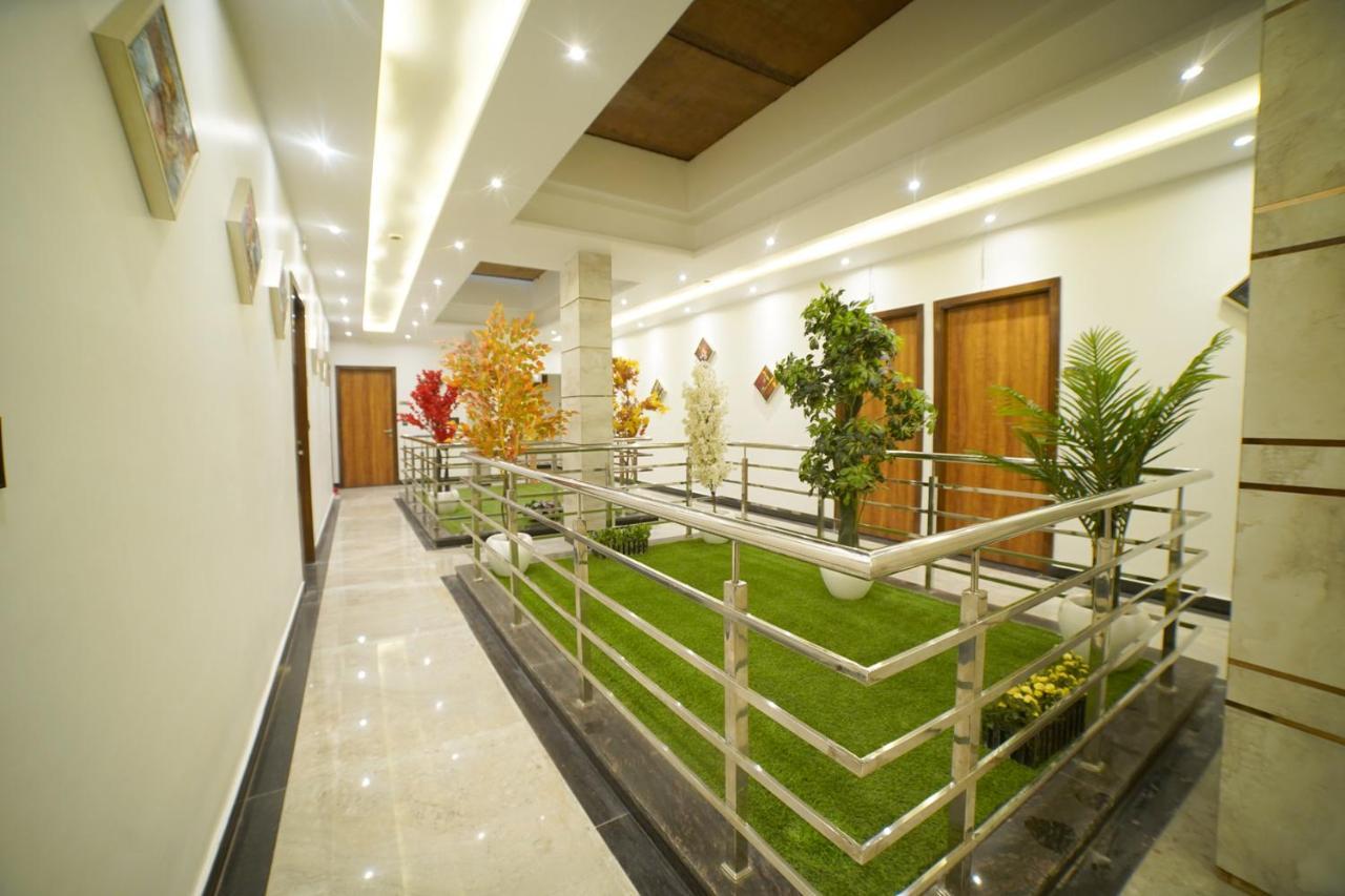 Hotel Elite Amritsar Buitenkant foto